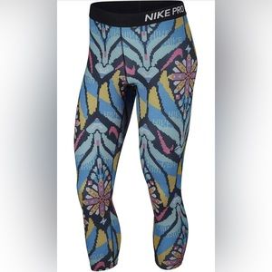 New Nike leggings with tag!